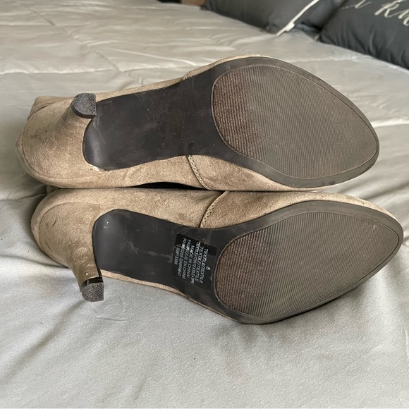 Express Slouchy Boots - Picture 4 of 8